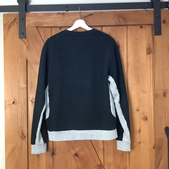 Lacoste Graphic Logo Tape Crewneck Sweatshirt - Picture 3 of 12